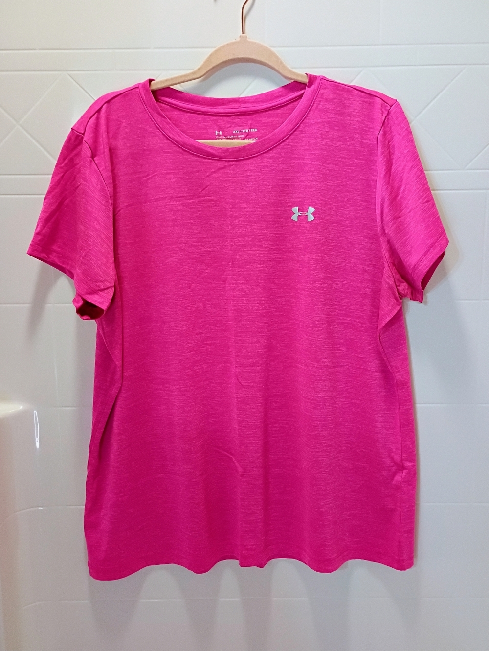 Under Armour Women’s Hot Pink Short Sleeve Training Tee